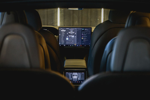 Tesla Model X Elétrico Plaid