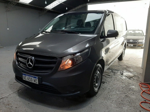 Imagen 8 de 16 de Mercedes-benz Vito 2018 1.6 111 Cdi Furgon Mixto Aa 114cv