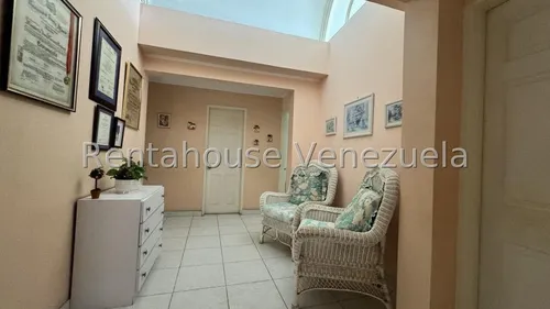 Casas En Venta Mls #25-7625