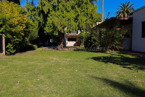 Imagen 28 de 29 de En Venta - Hermosa Casa En Colonia De Sacramento
