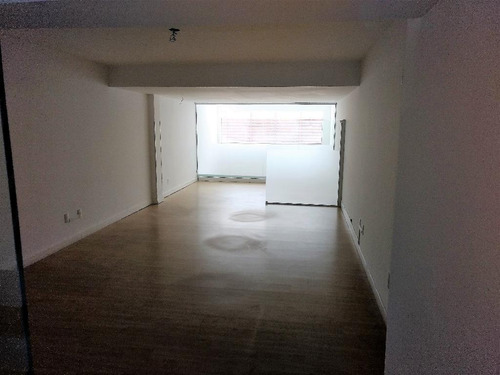 Imagem 4 de 14 de Loja No Centro Da Cidade - Lo0138