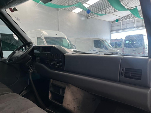 Imagem 10 de 13 de Sprinter 310 16 Lugares