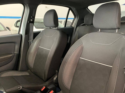 Imagem 9 de 10 de Renault Logan 1.0 12v Sce Flex Zen Manual