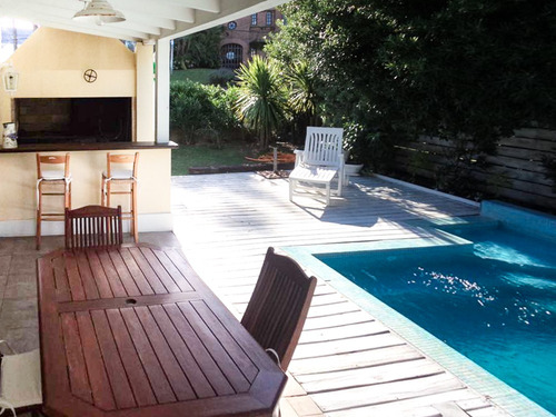 Casa En Venta De 3 Dormitorios En Montoya