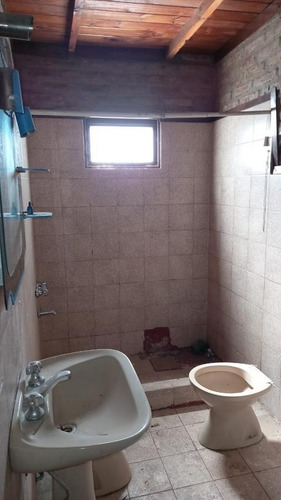 Imagen 12 de 30 de Venta De Casa De 3 Niveles Con Terraza Y Patio En Caballito