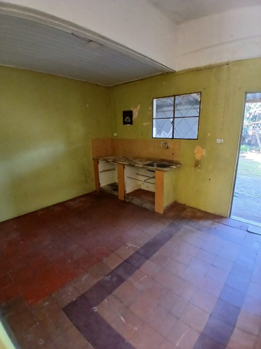 Casa Céntrica En Venta