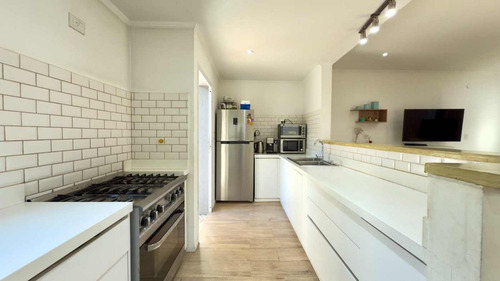 Casa En Venta En Sicardi 3 Dormitorios Parque