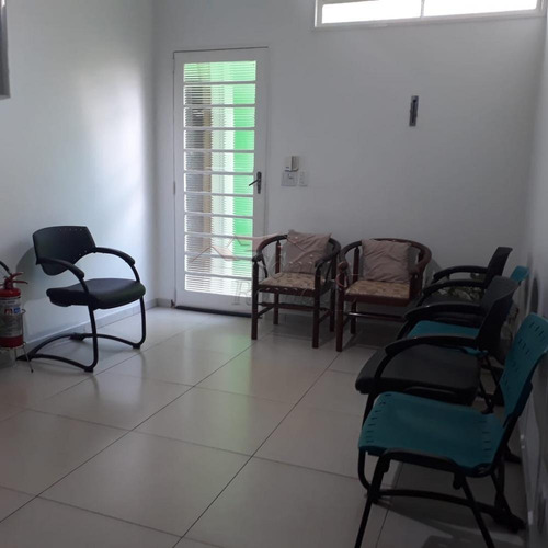 Salas Comerciais - Ref: L15952