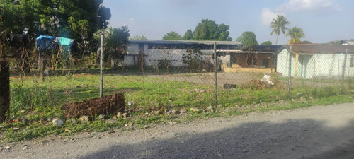 Se Vende Terreno Amplio Con Casa Ve-08