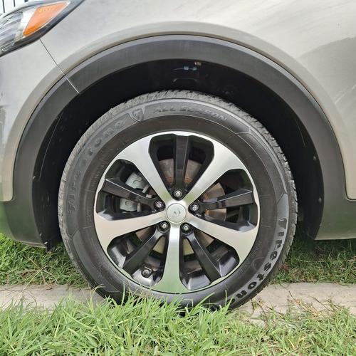 Kia Sorento 3.3L Ex At