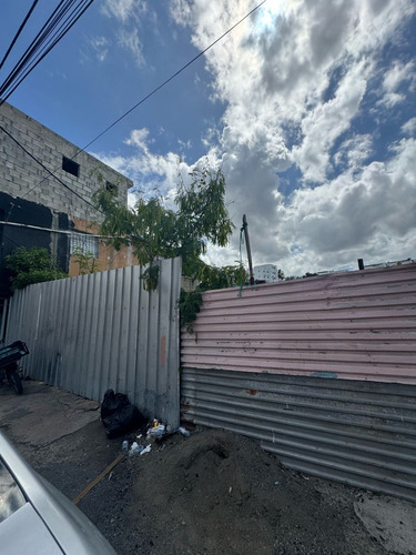 Vendo Solar De 804 Metros En La Avenida Los Próceres Próximo A Intel Con 24 Mts De Frente