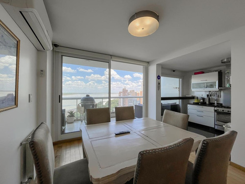Imagen 6 de 30 de Departamento De 3 Dormitorios Con Amenities, Vista Al Río Y Cochera