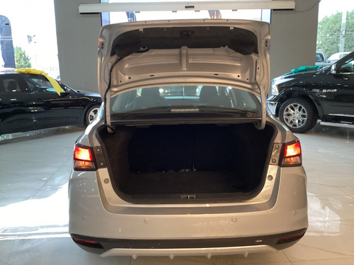 Nissan Versa 1.6 Advance Mt