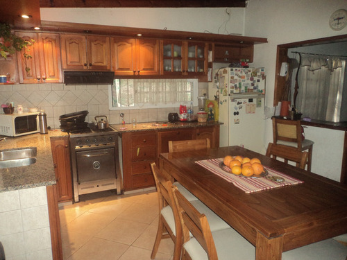 Imagen 2 de 6 de Casa En Venta Chilavert 1000. Lote Terreno 678 M2 Ituzaingo
