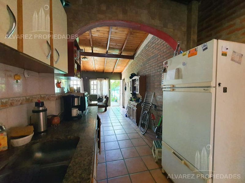 Imagen 9 de 22 de Casa 3 Ambientes Venta Paso Del Rey Con Piscina