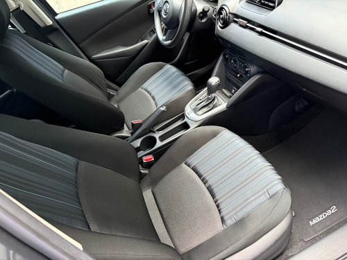 Mazda Mazda 2 1.5 I At At