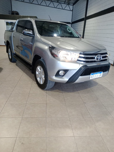 Toyota Hilux Pick-up 2.8 Cd Srv 177cv 4x4 At