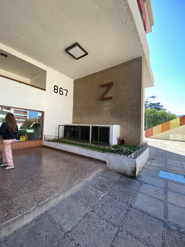 Excelente Departamento A 5 Minutos De Álvarez