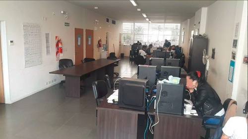 Imagen 6 de 10 de Oficina En Alquiler En Ramos Mejía