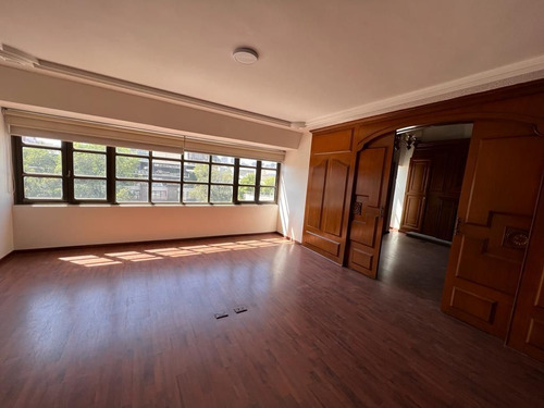 Renta Casa 294m2, Torcuato, Polanco- Acondicinada