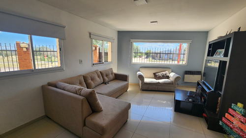 Casa Ampliada En Venta En La Punta, B° Los Lapachos