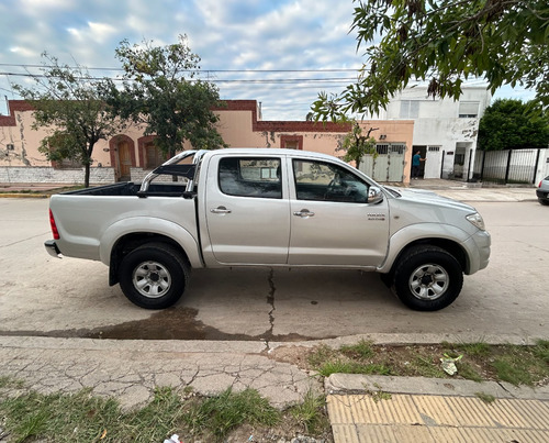 Toyota Hilux Pick-up 3.0 I Sr Cab Doble 4x4 (2009)