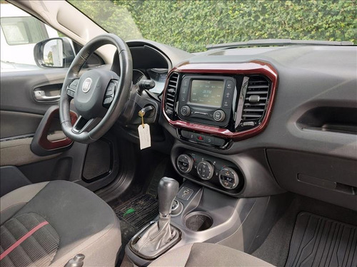 Imagem 6 de 8 de Fiat Toro 2.0 Turbo Diesel Freedom 4wd Atp
