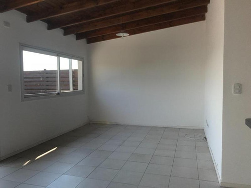 Imagen 9 de 22 de Excelente Departamento De 2 Amb Con Terraza