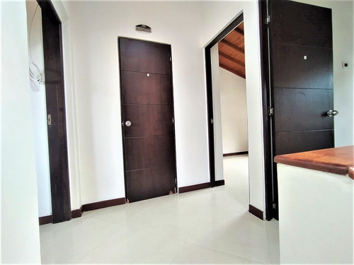 Imagen 9 de 16 de Casa Unifamiliar En Venta En Bello Sector Amazonía