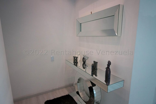 Apartamento En Venta - Elena Marin Nobrega - Mls 25-17562