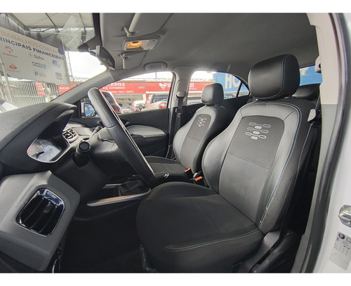 Chevrolet Onix 1.0 MPFI LT 8V FLEX 4P MANUAL