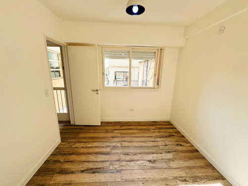 Departamento Totalmente Refaccionado En Venta En San Fernando, Apto Crédito!