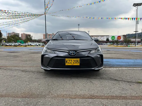 Toyota Corolla 1.8 Se-g híbrido