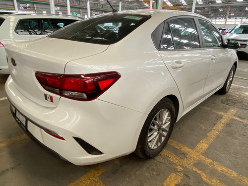 Kia Rio 1.6 Lx Sedan Mt