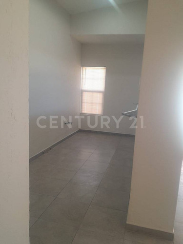 -se Vende Casa En Col. Tierra Nueva En Cd. Cuauhtemoc, Chih