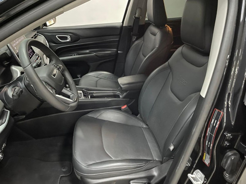 Jeep Compass LONG. T270 1.3 TB 4x2 Flex Aut.