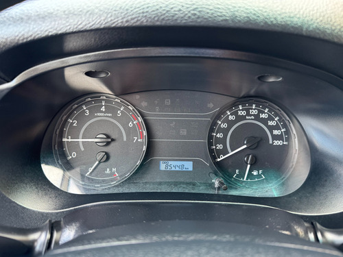 Toyota Hilux 2.7 Cabina Doble Sr Mt