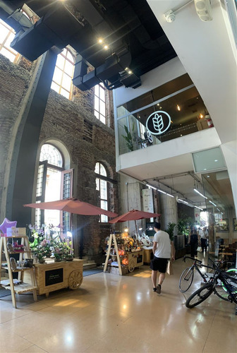 Locales Comerciales En Arriendo Espacio M, Santiago