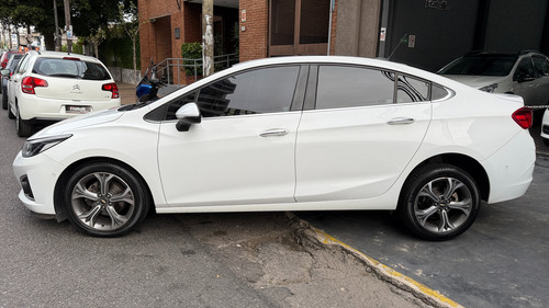 Chevrolet Cruze 1.4 Premier At Sedan