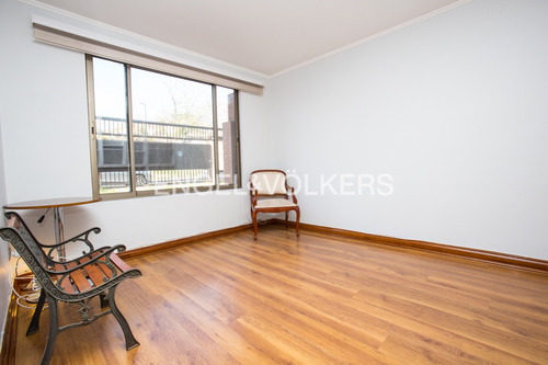 Casa En Venta San Carlos De Apoquindo/ U. Andes
