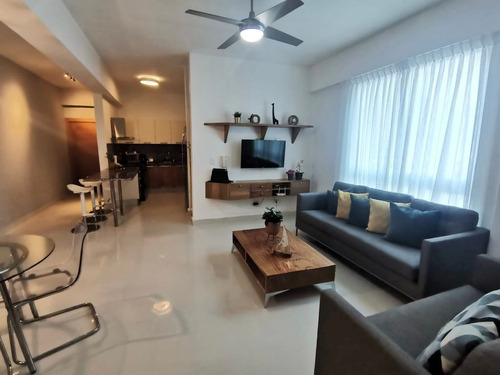 Apartamento Amoblado En Alquiler En Santo Domingo, Bella Vista