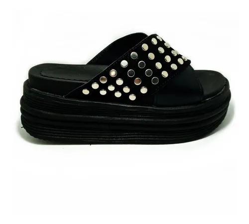 Sandalias Mujer Faja Cruzada Con Tachas Base Gomon pi 10