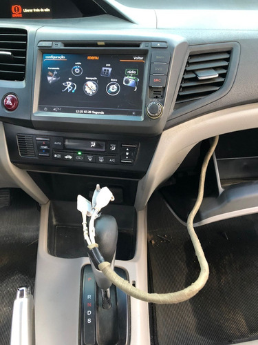 Imagem 11 de 15 de Sucata Civic Lxr 2.0 2015 Flex 93.253km 155cvs - Rs Peças