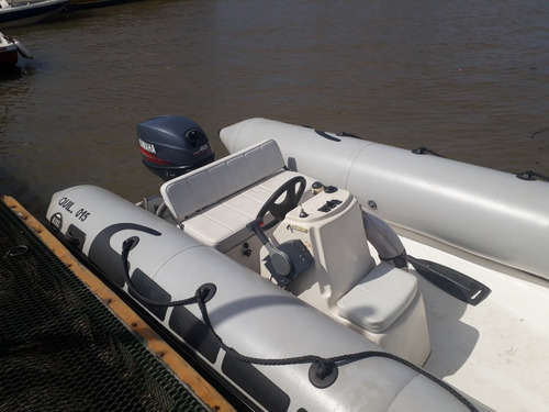 Semirrigido Kiel 4,60 Matrizado Y Yamaha 40 Con Arranque