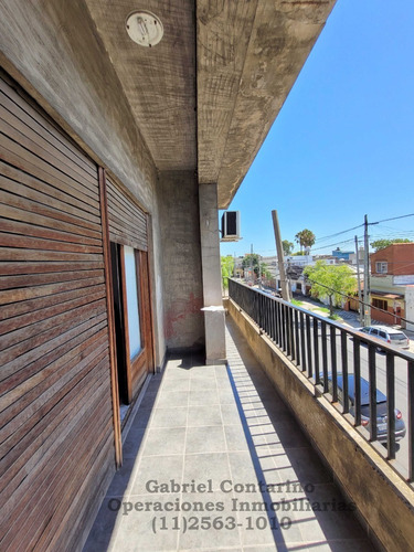 Imagen 8 de 21 de Galpón Con Amplia Vivienda 4 Amb. En Pta. Alta