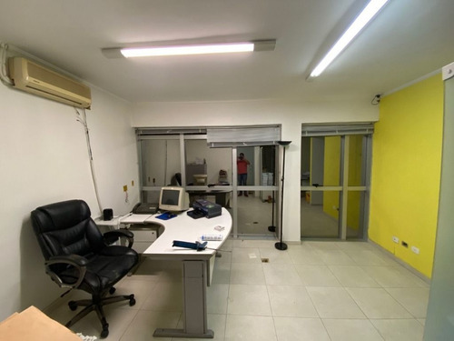 Imagem 2 de 6 de Sala Comercial - Centro - Sa0216