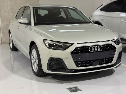 Audi A1 1.4 Tfsi Stronic 125cv