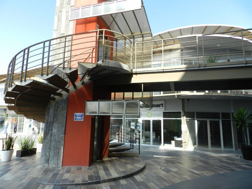 Imagen 5 de 6 de Renta De Locales Comerciales En Plaza Terranova, Desde 12 M2