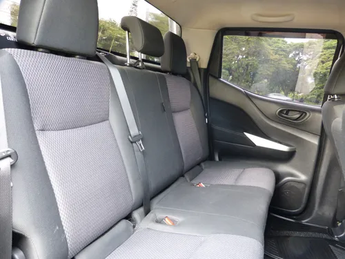 Nissan NP300 Frontier 2.5