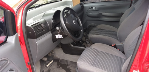 Volkswagen Suran 1.6 Highline 101cv 11c 2010
